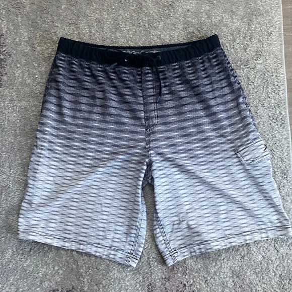 Speedo Men's Black White Ombre Print Swim Trunks Board Shorts Sz 38 - Picture 1 of 5